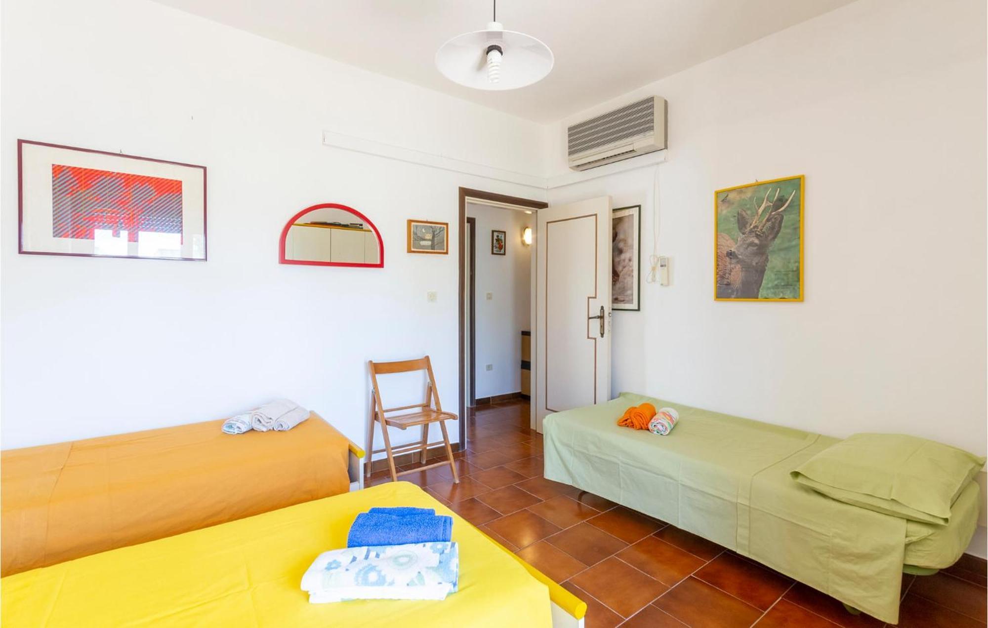 Awesome Home In Manduria With Kitchen Bagian luar foto